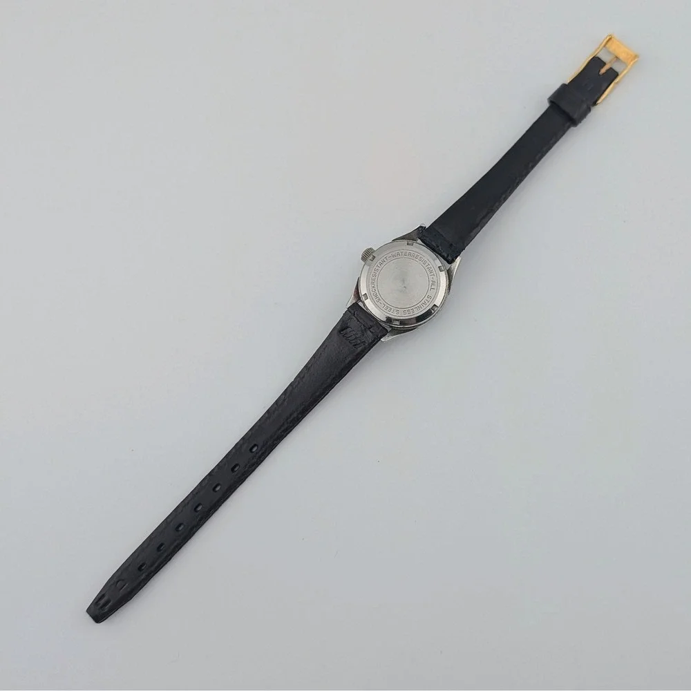 Vintage 1950s Eloga 17 Jewel Swiss Manual Wind Watch Incabloc Antimagnetic Lume